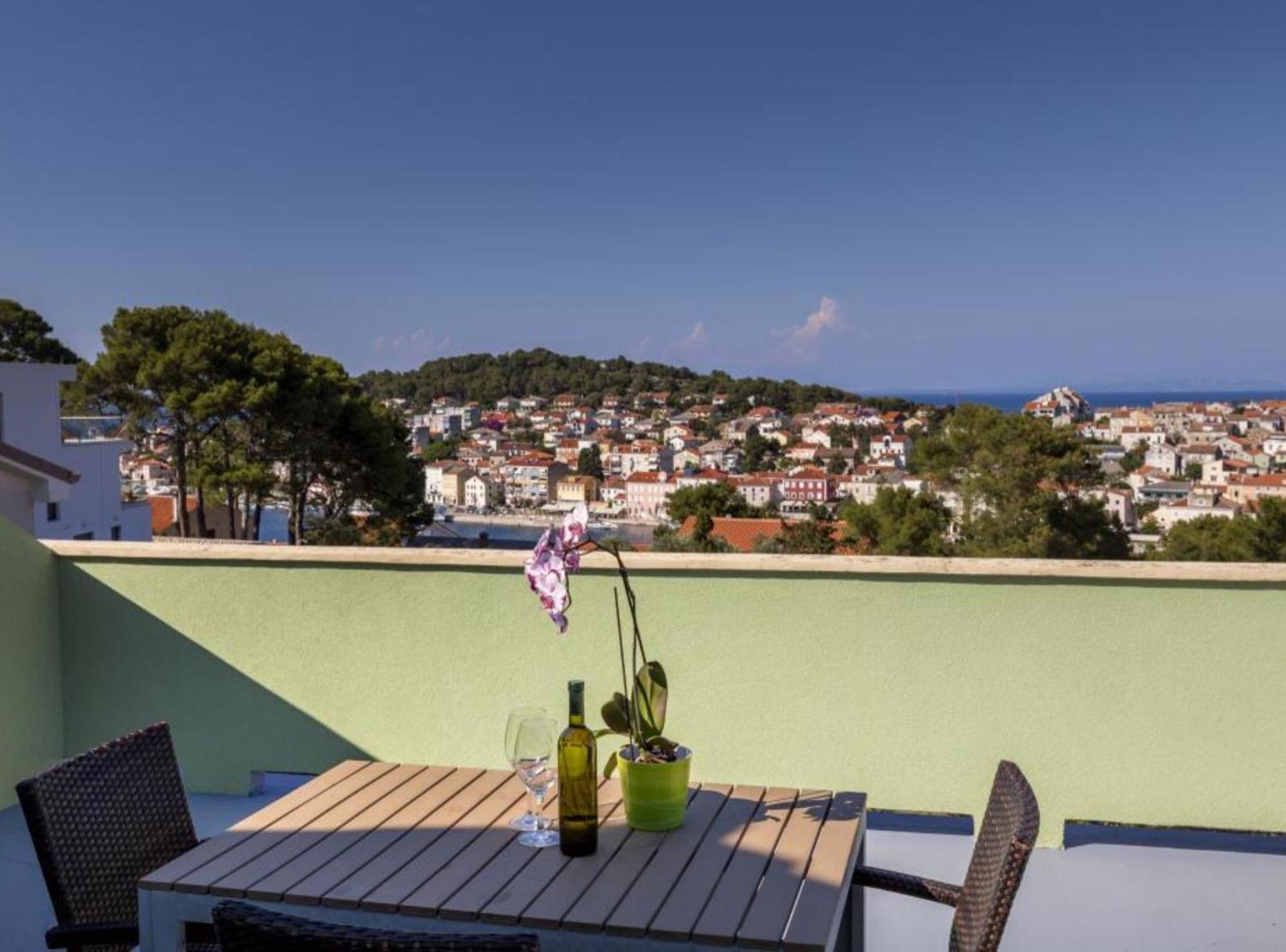 Pansion Belvedere Mali Losinj Bagian luar foto